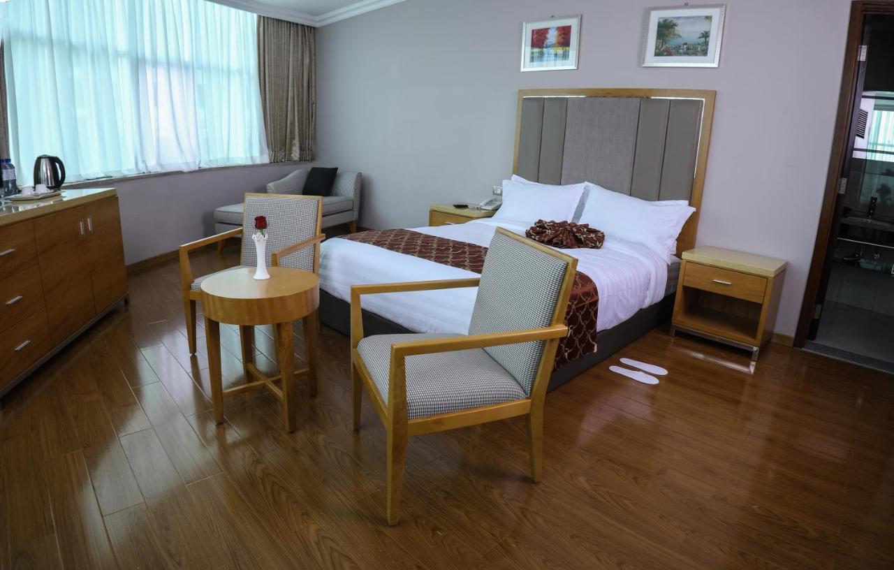 New Day Hotel Addis Ababa Ngoại thất bức ảnh